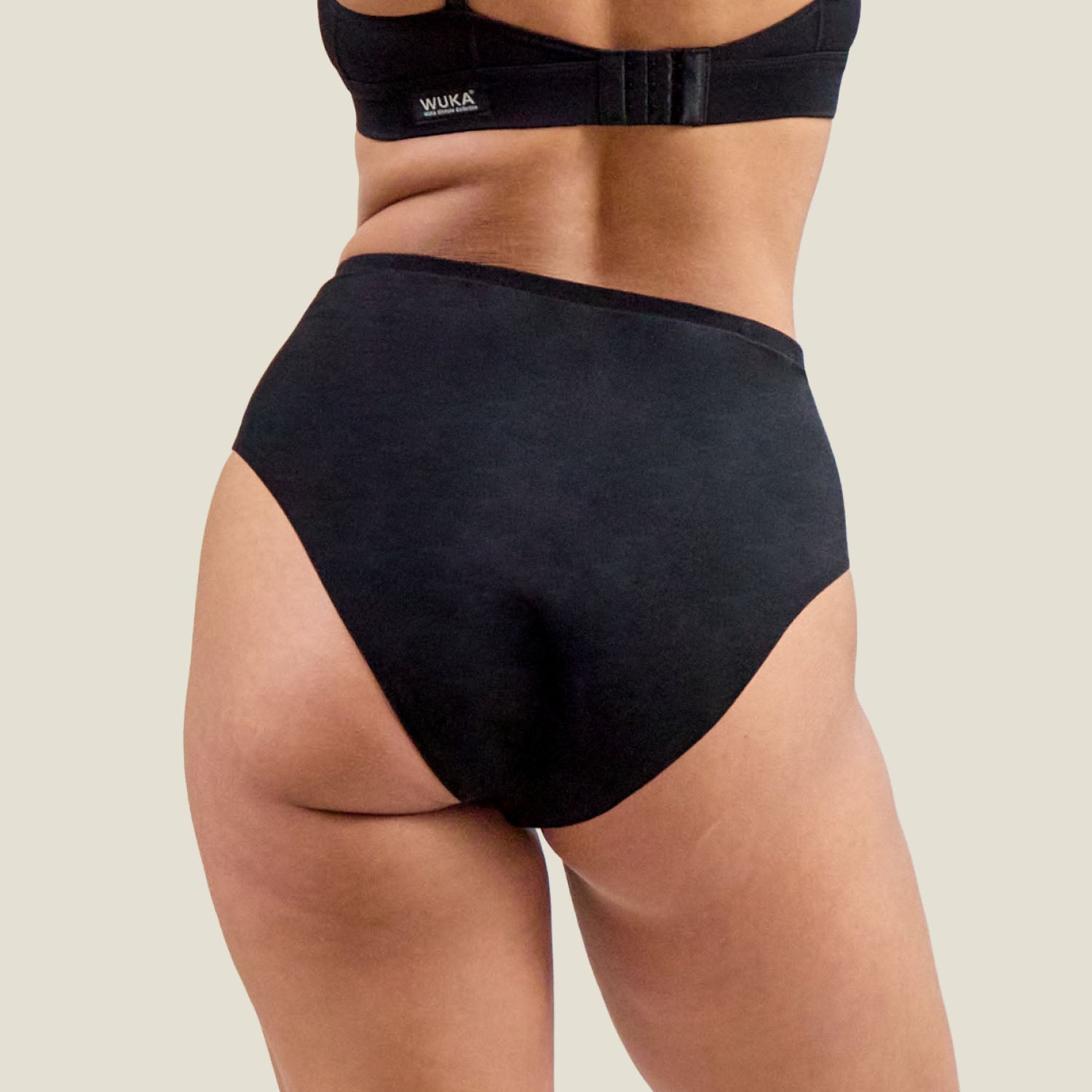 Back view of WUKA Stretch Cotton Midi Brief heavy flow period pants, offering full coverage and reliable protection for heavy menstruation days.